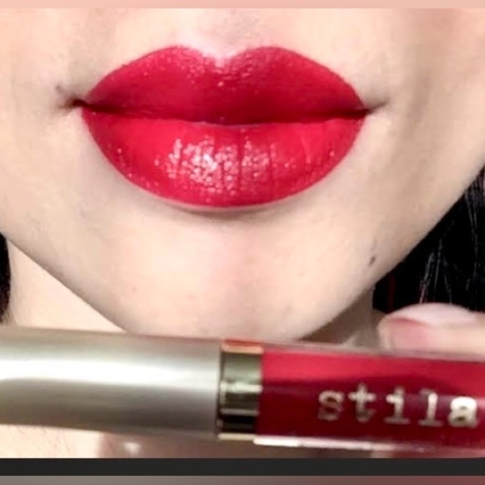 Stila FIERY Red Liquid Lipstick - Vibrant Red Finish